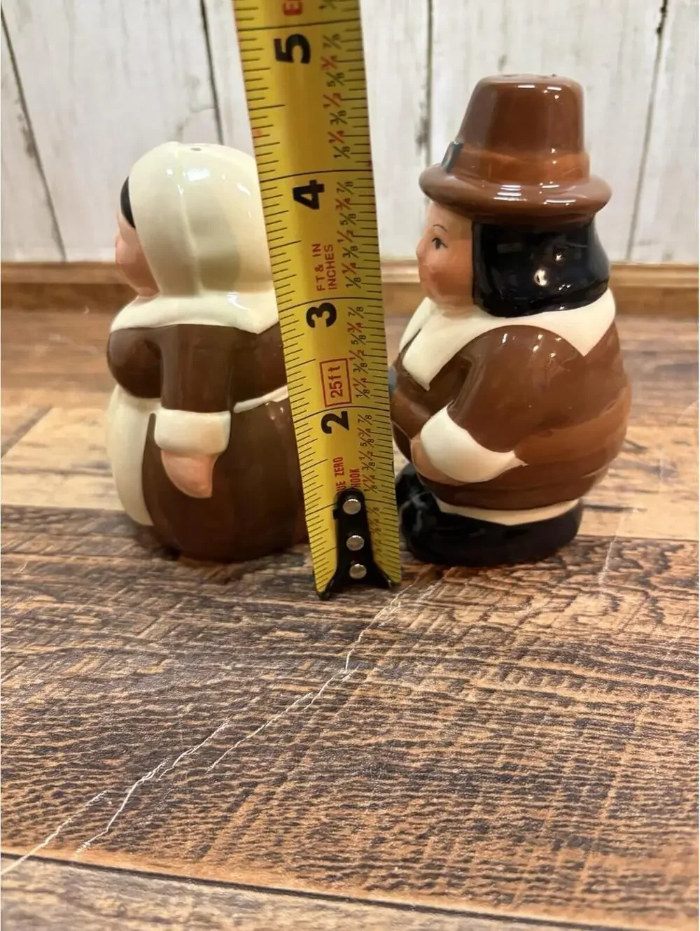 Publix The Pilgrim Pair Salt & Pepper Shakers Encore Edition Thanksgiving NEW